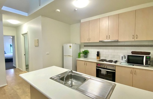 Golden Point Apartment | 3 Bedroom Apartment | Ideal for families, couples, individuals and others