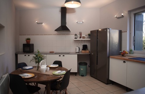 Barran Apartment | 3-bedroom apartment 5km from picturesque village Barran with WiFi, fitness room