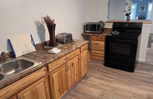 Hornell Apartment | 3-bedroom apartment for family vacation in fingerlake region