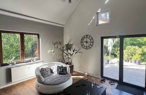 Paulstraße Apartment | 3 Bedroom Apartment in Bochum