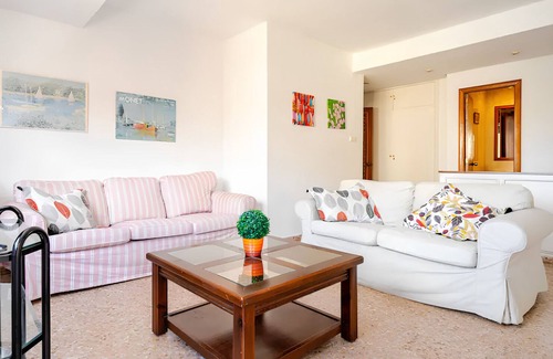 Ciutat Jardi Apartment | 3 bedroom apartment in Valencia Center