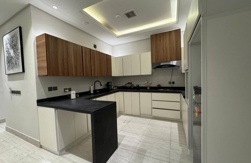 Riyadh Apartment | 3-bedroom apartment in lovely Riyadh with AC