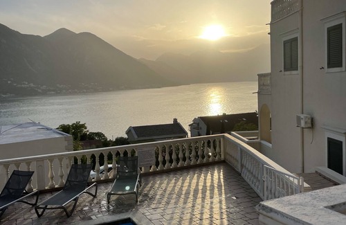 Dobrota Apartment | 3 Bedroom Apartment w/Terrace Commanding Stunning Views Across The Bay Of Kotor