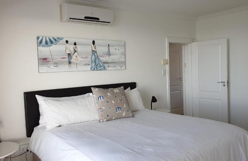 Westbrook Apartment | 3 Bedroom Apartment