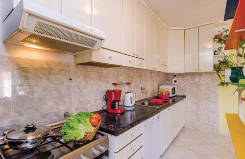 Popovici House | 3 bedroom awesome home in Radovcici