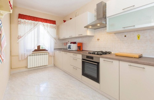 Vinez House | 3 bedroom awesome home in Labin