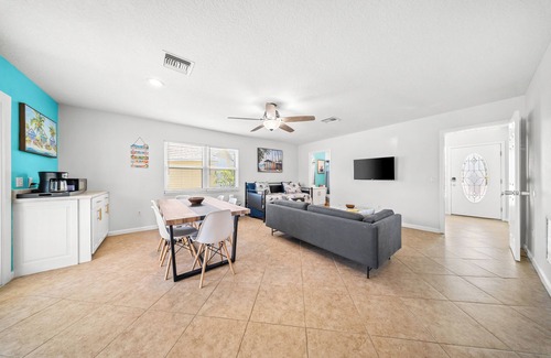 Fort Pierce House | 3-bedroom Beach House in brilliant Fort Pierce with a Pool