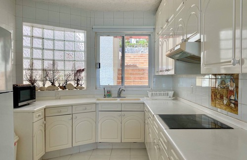 Zona Hotelera Villa | 3 Bedroom Beachfront Villa