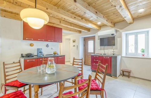Karlovici House | 3 bedroom beautiful home in Kanfanar