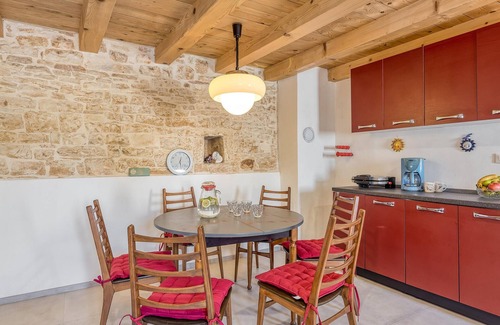 Karlovici House | 3 bedroom beautiful home in Kanfanar