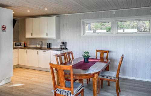 Gjemnes House | 3 Bedroom Beautiful Home In Torvikbukt