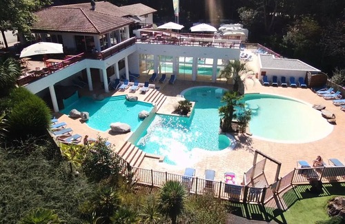 Espelette Ski Chalet | 3-bedroom chalet sleeps 6