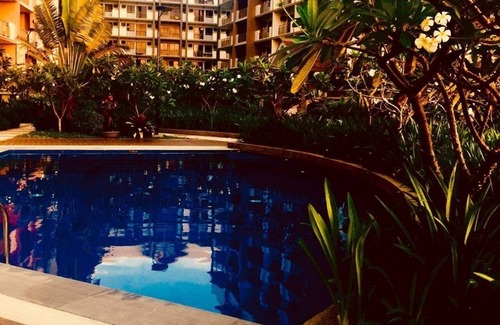 Bacoor City Condo | 3-bedroom condo in wonderful Las Piñas/Bacoor area complete with amenities.