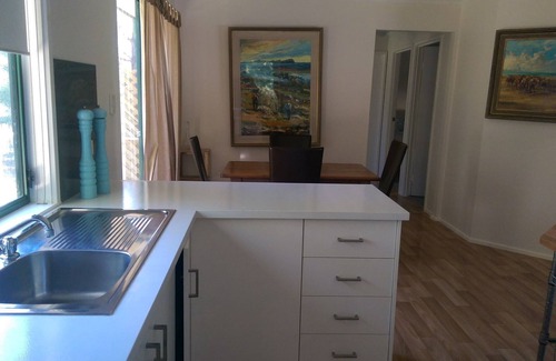Upper Wakefield Bed & Breakfast | 3 Bedroom Cottage in the beautiful Clare Valley