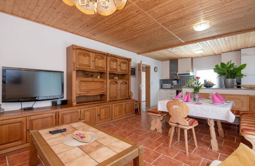 Vrgorac House | 3 bedroom cozy home in Duge Njive
