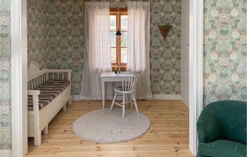 Rullan House | 3 Bedroom Cozy Home In Långserud