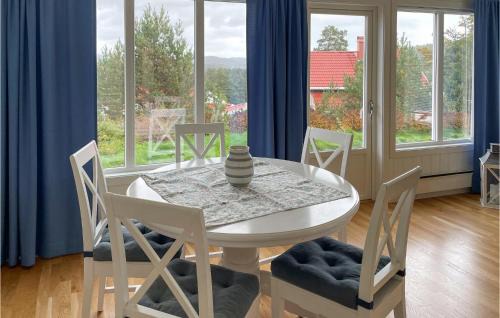 Tvedestrand House | 3 Bedroom Cozy Home In Tvedestrand
