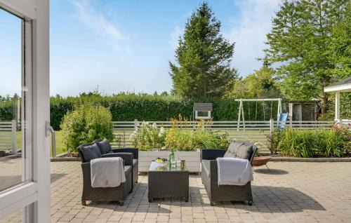 Rageleje House | 3 Bedroom Cozy Home In Vejby