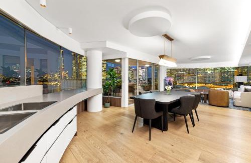 Darling Harbour Apartment | 3 Bedroom Darling Harbour Apartment