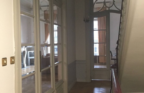 Wijk van de Squares Apartment | 3 bedroom for monthly rentals in the EU schuman district