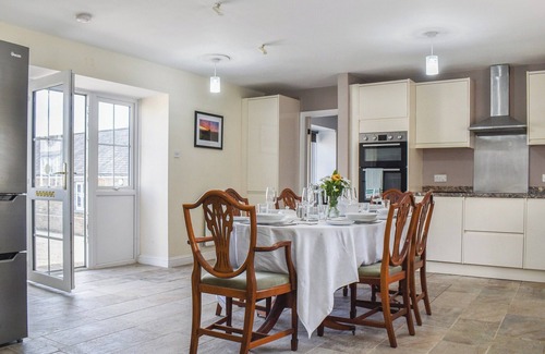 Houghton le Spring Cottage | 3 bedroom accommodation in Houghton Le Spring, near Durham