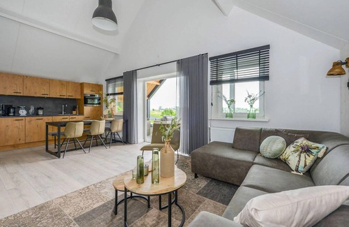 Kerkdriel House | 3 bedroom gorgeous home in Kerkdriel
