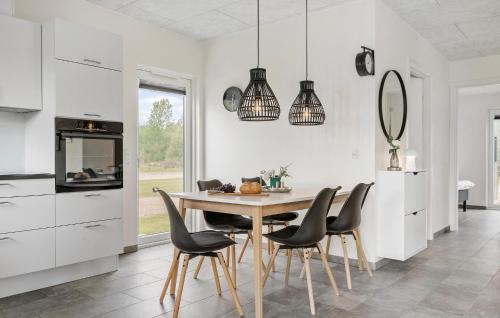 Ringkobing House | 3 Bedroom Gorgeous Home In Ringkøbing