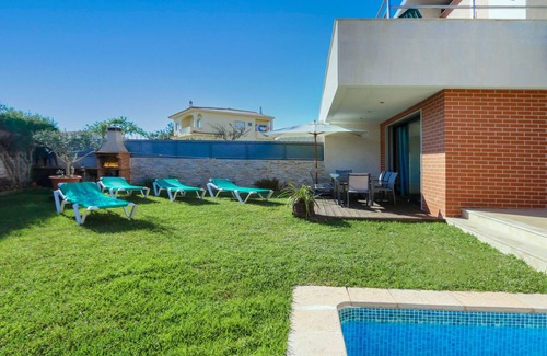 Mosqueira Villa | ★3 Bedroom, Holiday villa with Private Pool, Beach nearby in Albufeira