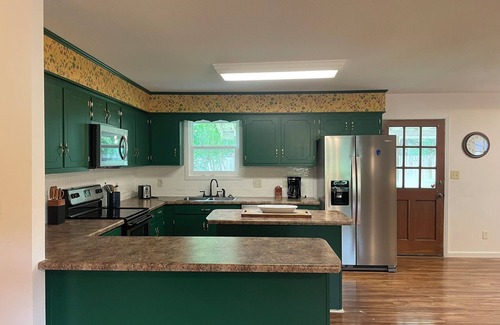 Iuka House | 3-Bedroom Home in Iuka