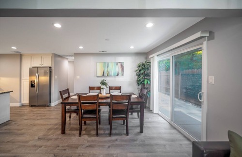 Southwestern Sacramento House | 3-bedroom home six miles from downtown Sacramento