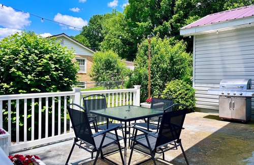 Noel House | 3 Bedroom Home walking distance from Main St.