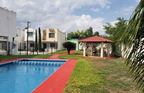 Reynosa House | 3 BEDROOM HOME WITH POOL