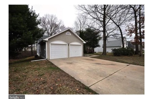 Sicklerville House | 3-bedroom house in brilliant Winslow Township with WiFi, AC