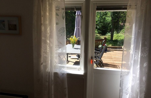 Vittsjo Cottage | 3 bedroom house by forest and lake