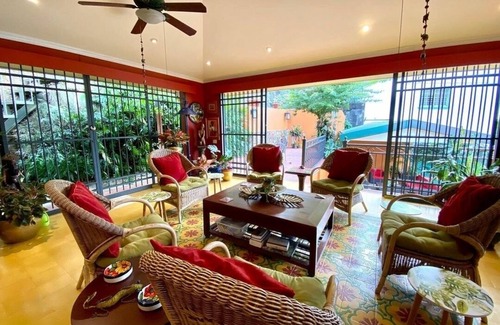 Prospect House | 3-bedroom house in fabulous Lyssons with WiFi, AC. Enjoy a relaxing stay