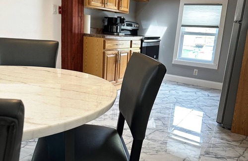 Goshen House | 3-bedroom house in marvelous Goshen. Luxury cabin vibes for your getaway.