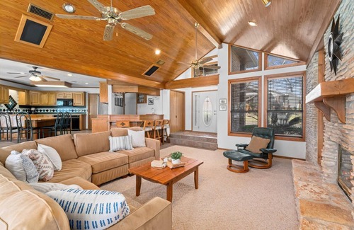 Cape Royale House | 3-bedroom lake house with scenic dock