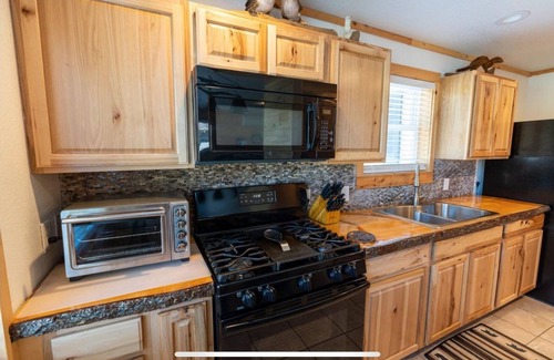 North Anson House | 3 bedroom Lakeside Home Embden Pond