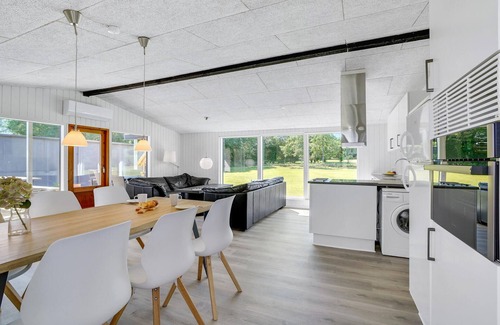 Lihme House | 3 bedroom lovely home in Spøttrup