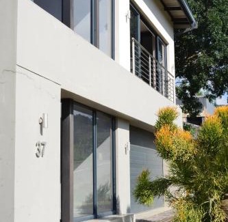 Pietermaritzburg House | 3 Bedroom Luxury Gated Estate Home