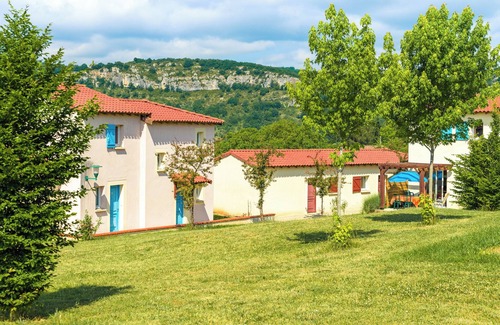 Cajarc House | 3-bedroom maisonette in a residence with swimming pool in Cajarc