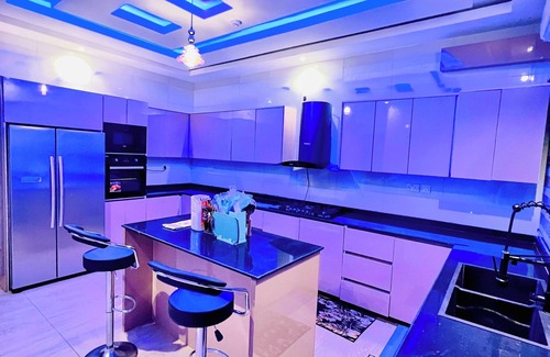 Ofin House | 3 BEDROOM DUPLEX WITH POOL AND BQ IN IKATE LEKKI