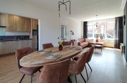 Oost-Souburg House | 3 bedroom nice home in Oost-Souburg