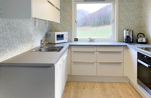 Aure House | 3 bedroom nice home in Mjosundet