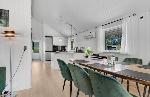 Melby House | 3 bedroom nice home in Melby