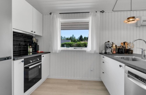 Melby House | 3 bedroom nice home in Melby