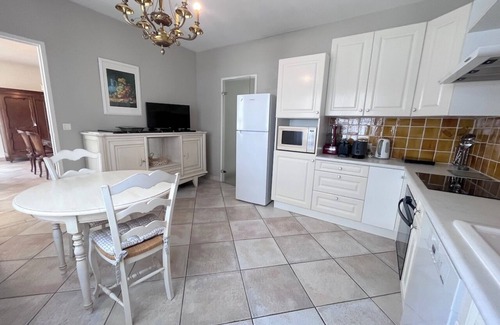 Aiguerelles House | 3 bedroom private vacation home in montpellier