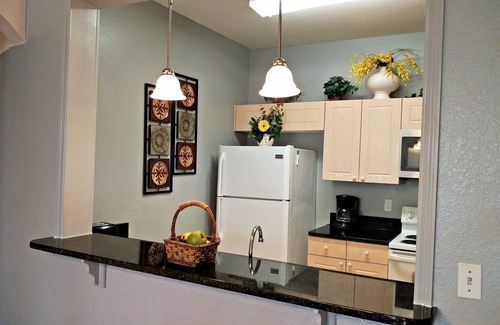 Windsor Palms Condo | 3 Bedroom Resort Style Condo, 3 Miles to Disney!n