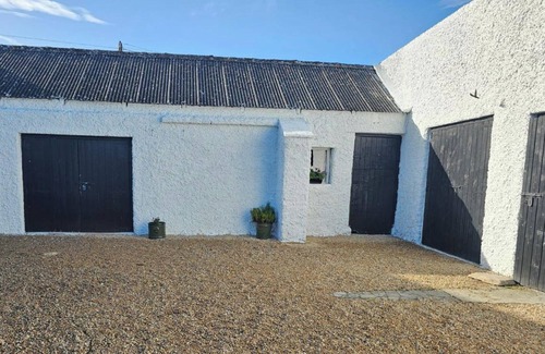 Cashel House | 3 Bedroom Retreat - Sleeps 6 - Pet Friendly