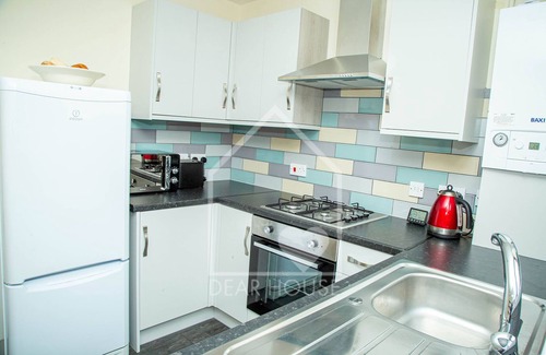 Corby House | 3 Bedroom town house Corby. Sleeps 6, WiFi, Free Parking